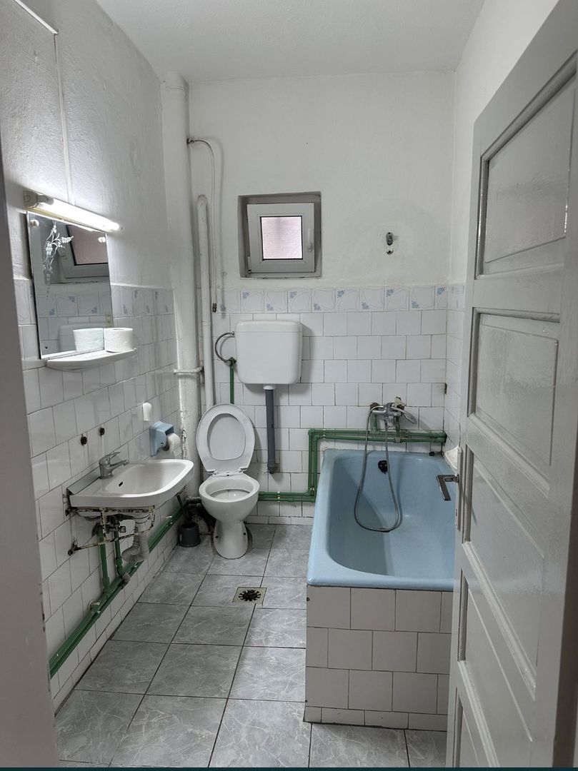 BRASADAS vinde PARTERUL unei case in zona Botizului. - Poză 6