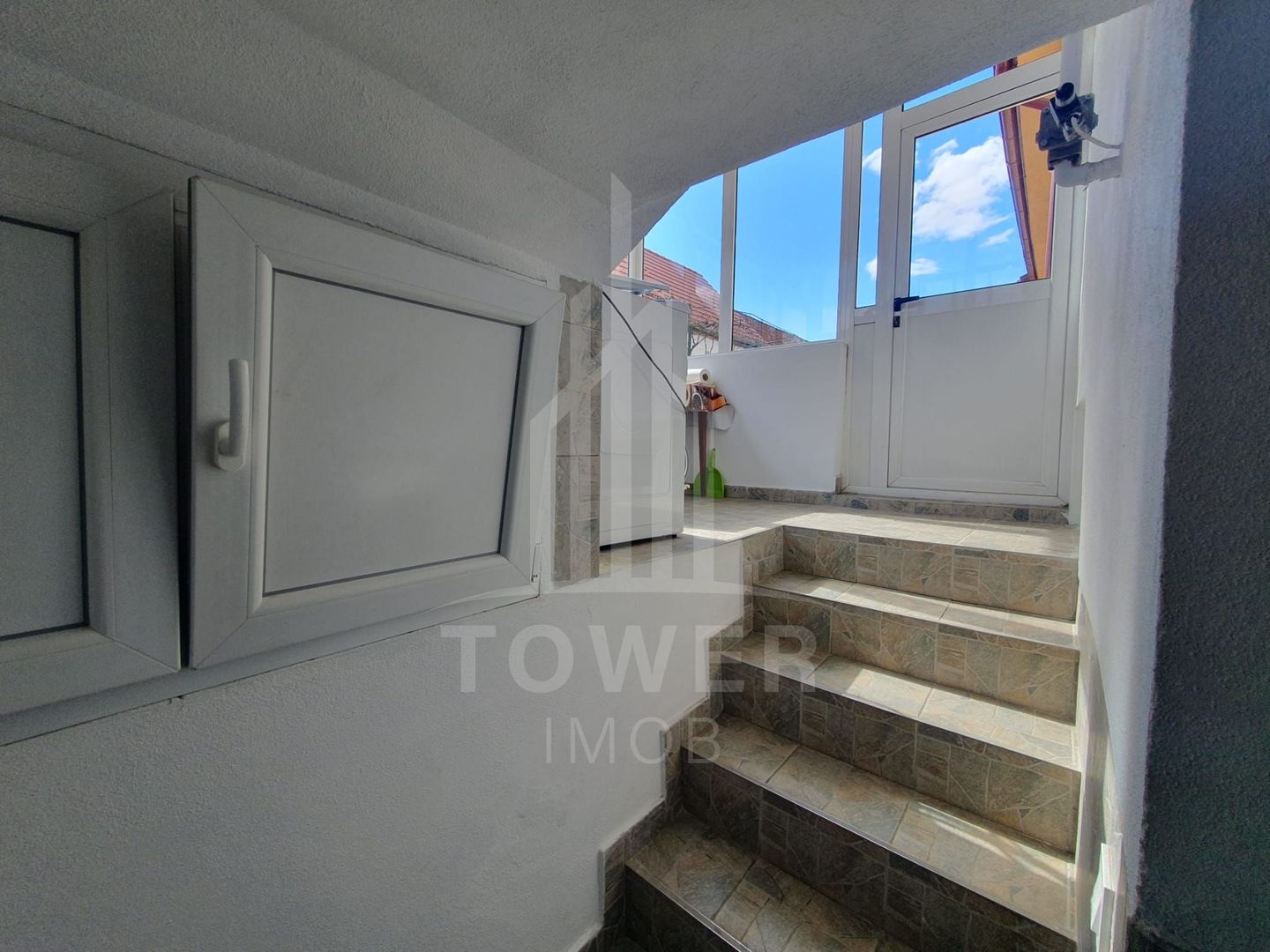 Apartament la casa de inchiriat - 3 camere - Turnisor - Poză 4