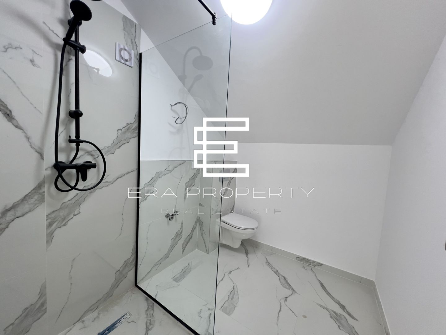 Apartament tip penthouse 5 camere –  LA CHEIE- intabulat– DaVinci Homes - Poză 9