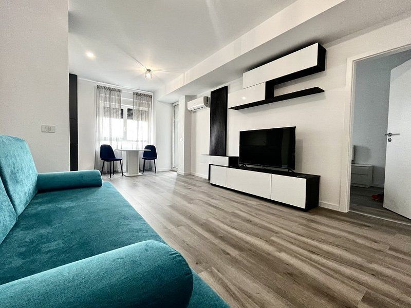 Apartament 2 camere, la prima închiriere, in zona Central - Circumvalațiunii - Poză 1