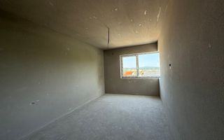 Case cuplate la liziera padurii , ideale pentru 2 familii ! - Poză 26