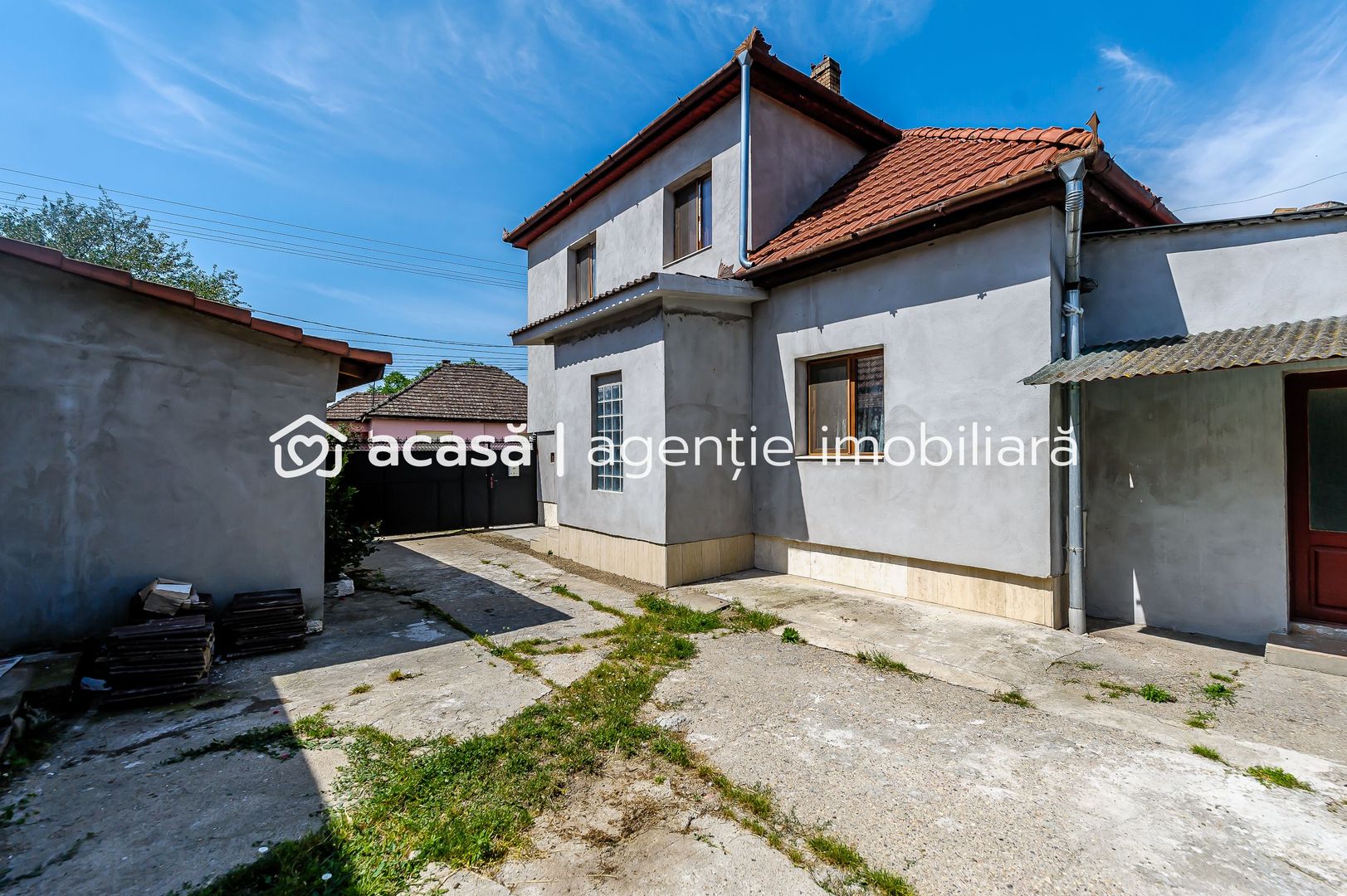 Casă cu 2 corpuri de clădire în Pecica, Arad. - Poză 4
