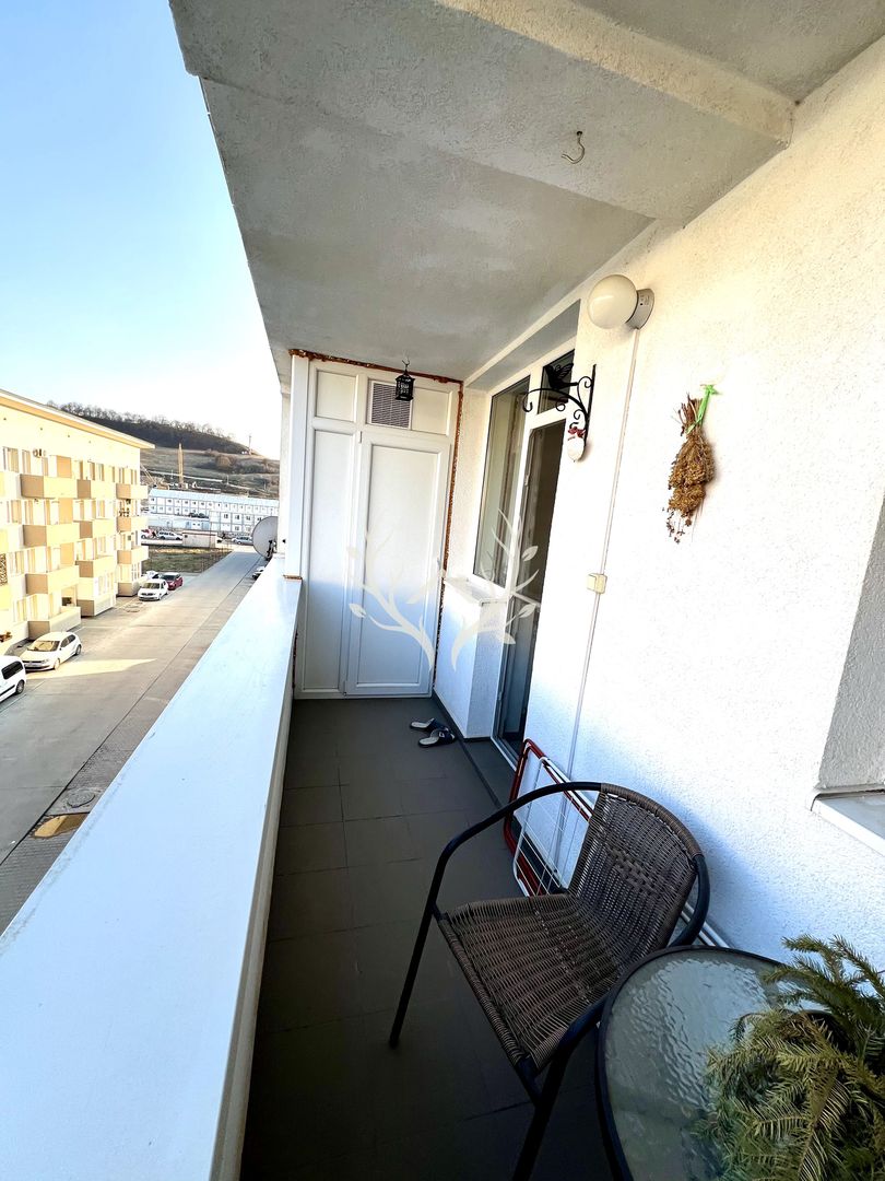 Apartament cu 2 camere decomandate, 2 balcoane, parcare | Str. Cetății - Poză 10