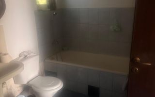 Casă batraneasca+ teren 999 mp intravilan în Oituz - Poză 4
