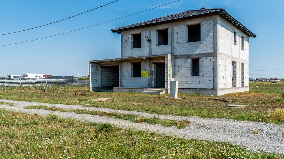 Vilă cu 5 camere | teren 1000 mp | cartier San Paolo (lângă Westfield) - Poză 1