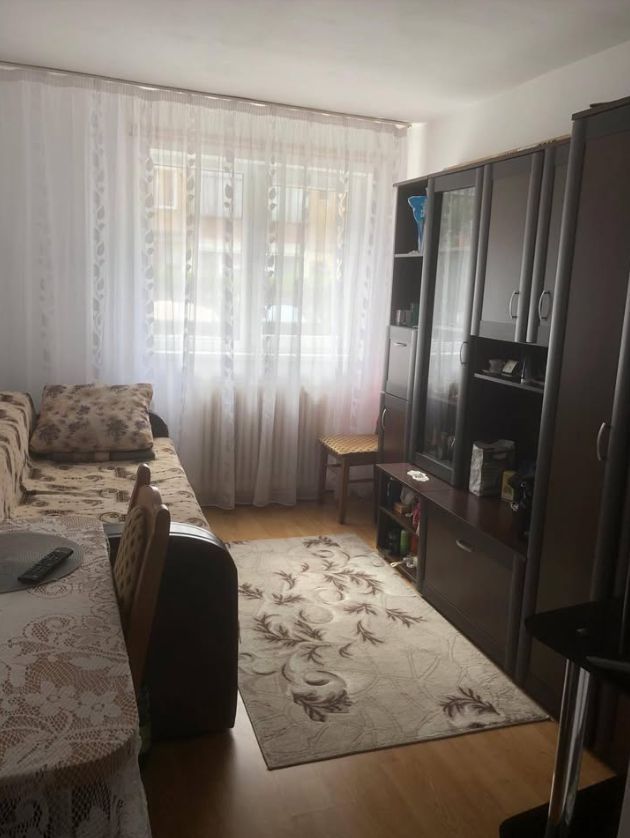 Apartament 2 camere ,Cetate, zona Bulevard - Poză 1