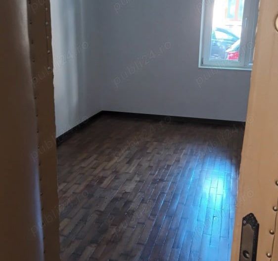 oferte închirieri spatiu - Poză 1