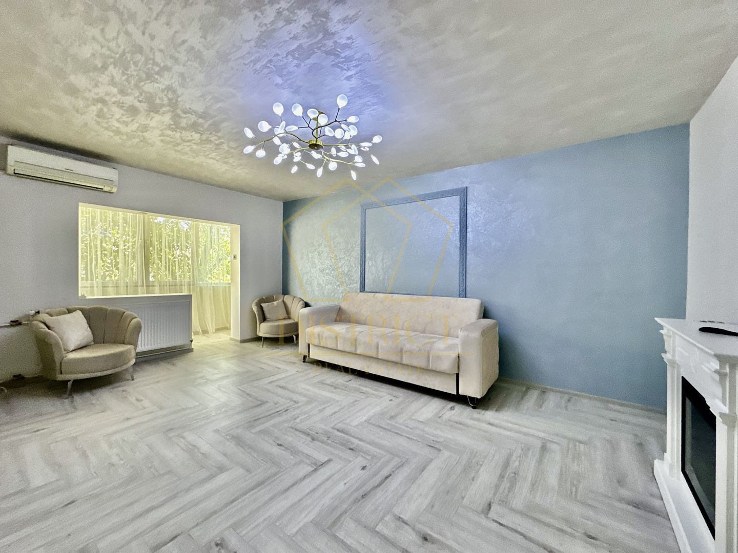 Apartament spatios cu 4 camere | Renovat | Zona Bucovinei - Poză 1