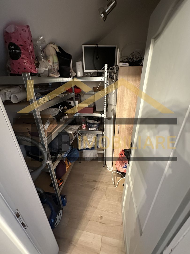 Casa de 4 camere, 200mp, parcari, Zona Unirii - Poză 18