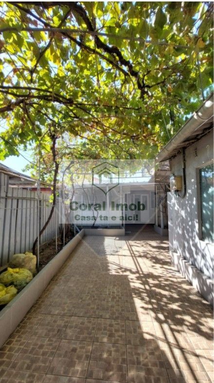 Vanzare Casa cu curte individuala, Colentina, 4 camere, garaj - Poză 1