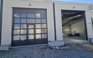 Hala,2 birouri,2 bai,1vestiar,parcare privată 330 mp - Poză 1