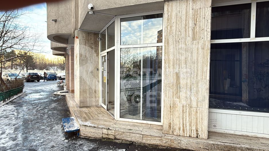 13 Septembrie | Spațiu Comercial | Parter | Font stradal | Parcare - Poză 1