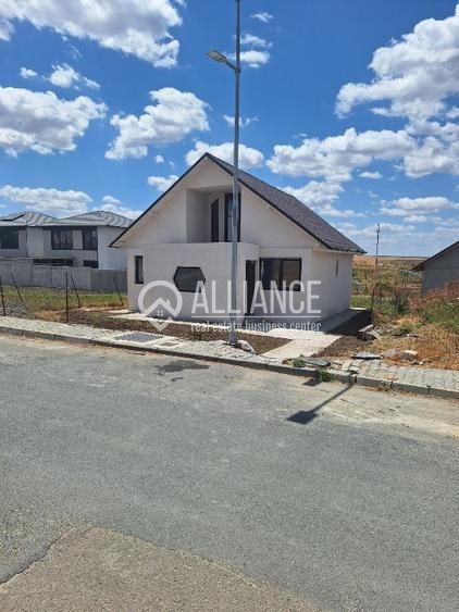 Valu lui Traian ( cod 02) - casa 4 camere zona F - Poză 6