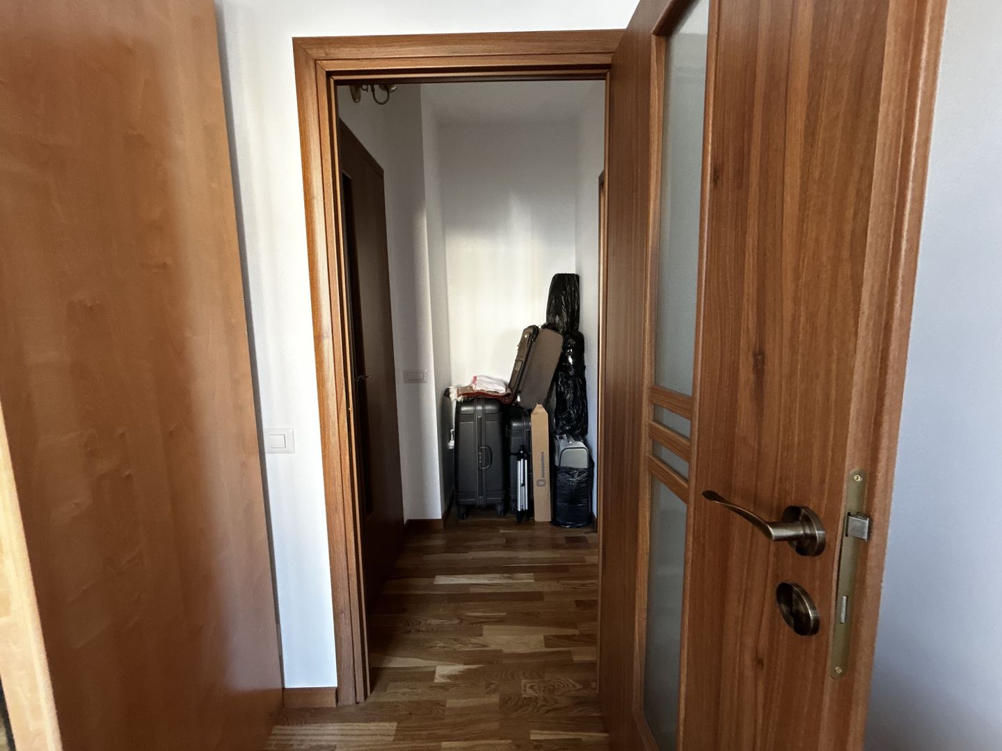 Piata Domenii- Apartament 2 camere cochet, semi-mobilat si utilat - Poză 4