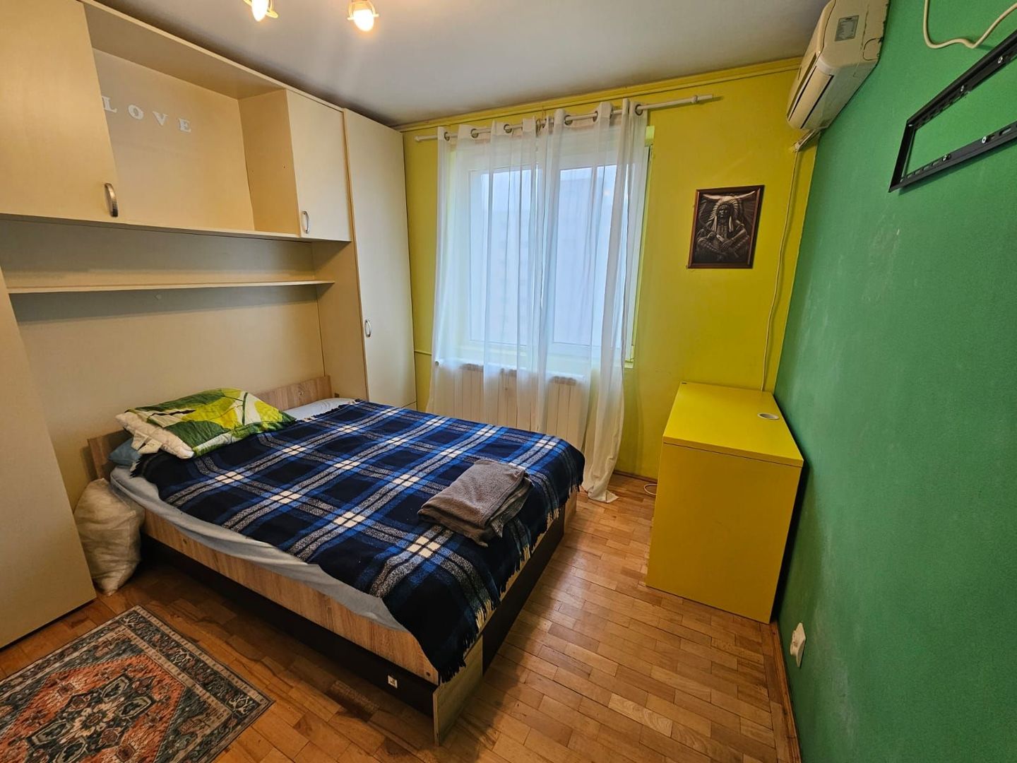 STEFAN CEL MARE - Polona - Chirie - 4 camere - 2 minute metrou - Poză 2