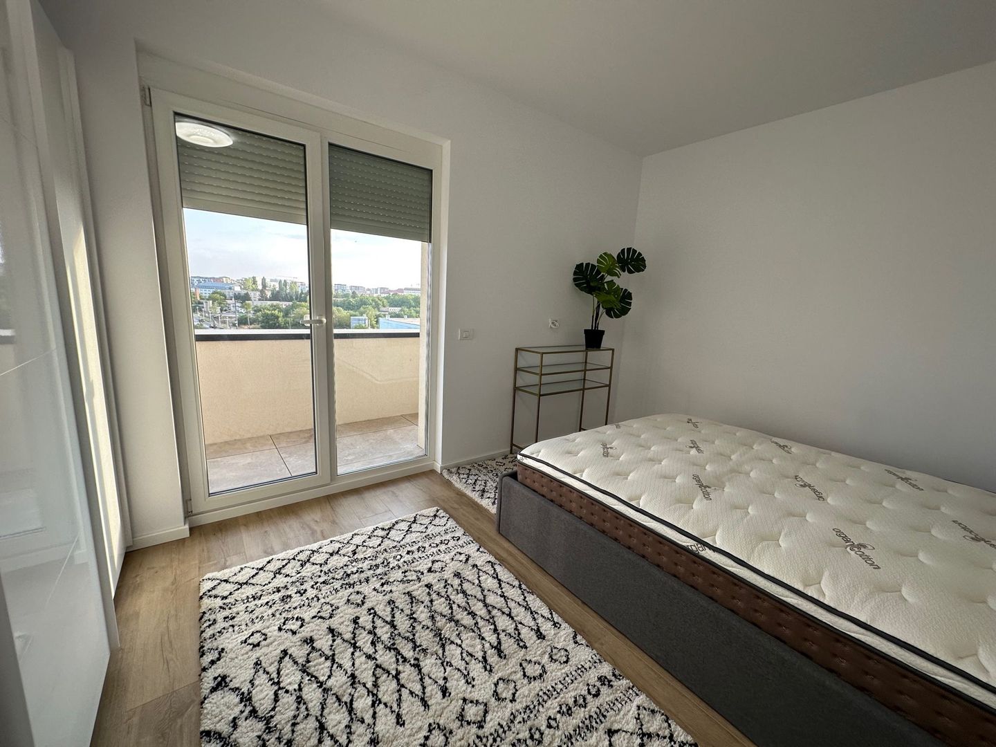 Apartament la prima inchiriere - Poză 15