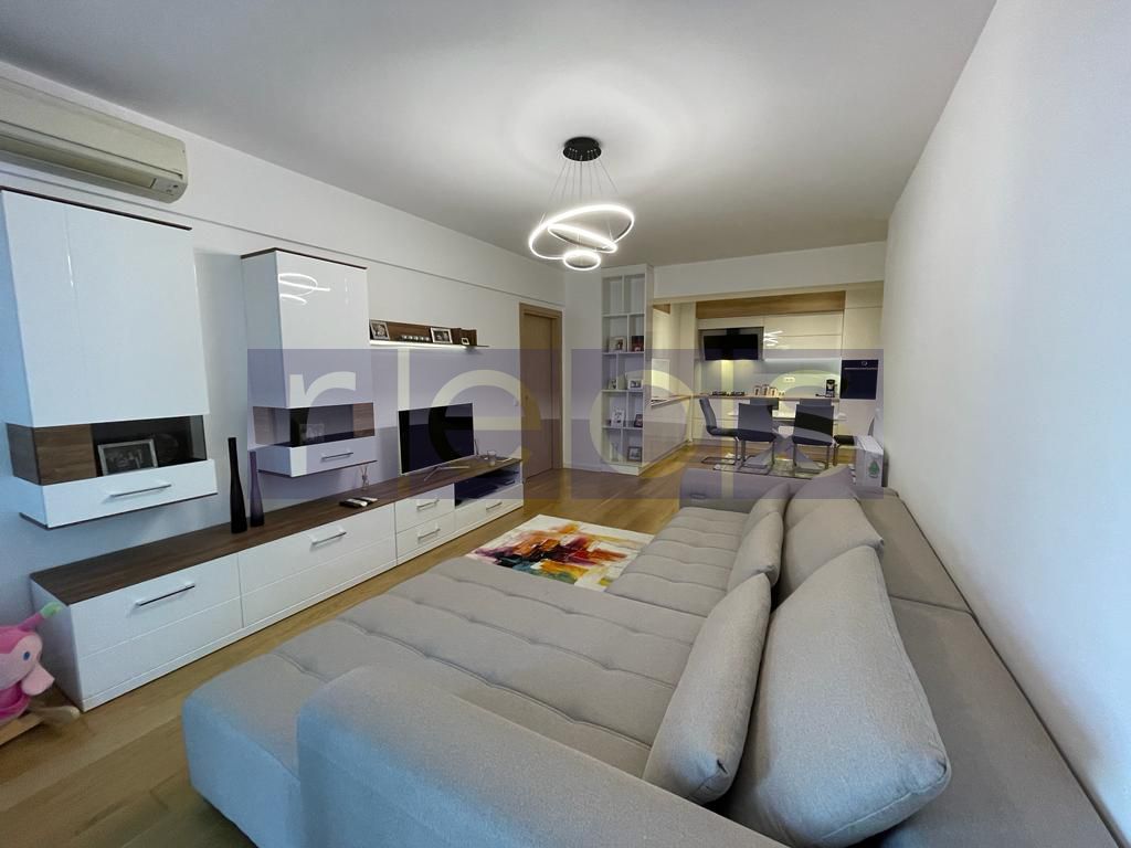 Upground Residence | 3 CAMERE | VEDERE SPRE LAC | 107 MP - Poză 1