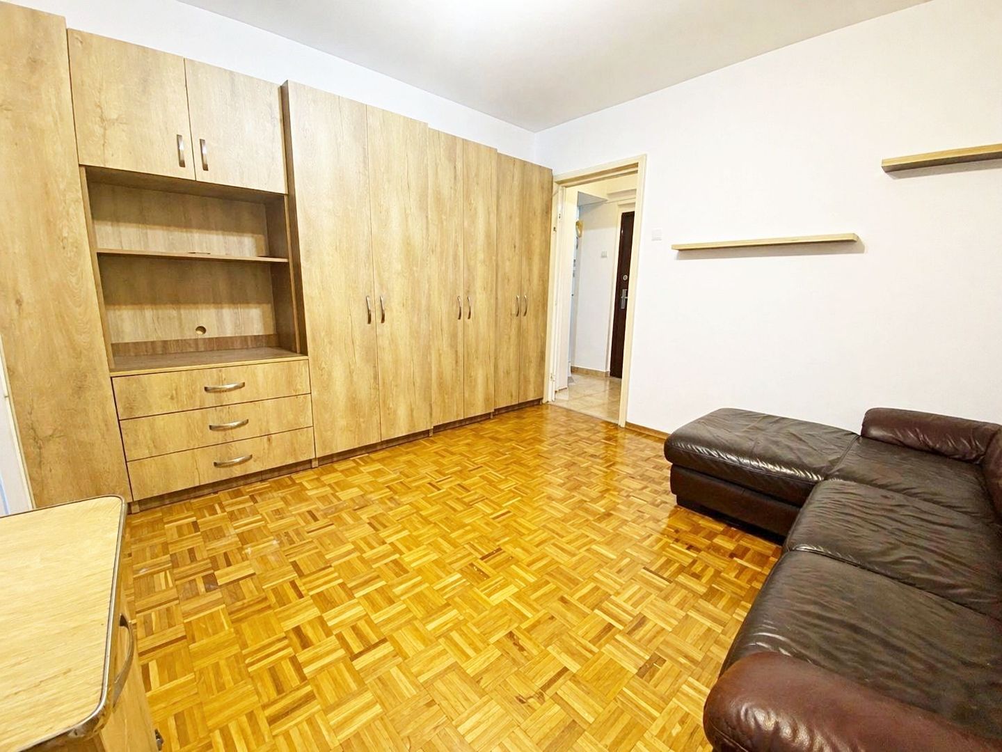 Apartament cu 2 camere de inchiriat zona Centrala, Oradea - Poză 1