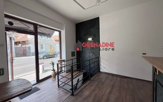 Spatiu Comercial cu Vad Pietonal si Stradal - Central -  Strada Lunga - Cod 5310 - Poză 2