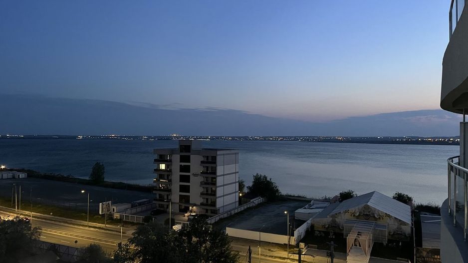 De vanzare apartament 2 camere Casa Del Mar - Mamaia Nord - Poză 13