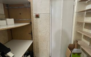 Spațiu comercial de vânzare – 47 mp utili, vitrină generoasă - Poză 7