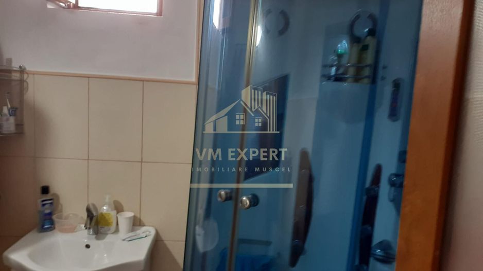 VILA 6 CAMERE, TEREN 690 MP, CAMPULUNG - Poză 5