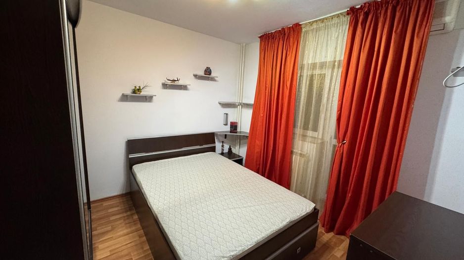 Apartament incapator cu trei camere, zona Iancuui - Poză 5