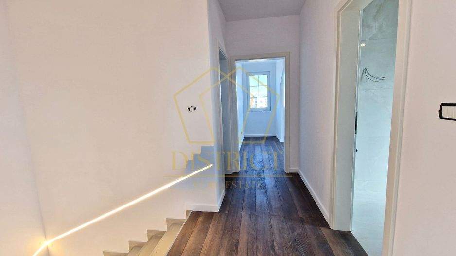 Duplex superb cu 4 camere si dressing | Mosnita Veche | Lidl - Poză 12