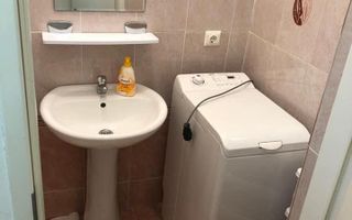 Apartament cu 2 camere langa parcul central. - Poză 10