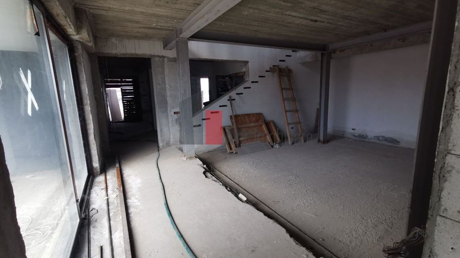 843 e/mp | Vila cu piscina in BAVARIA PARK | 1000 mp teren - Poză 7