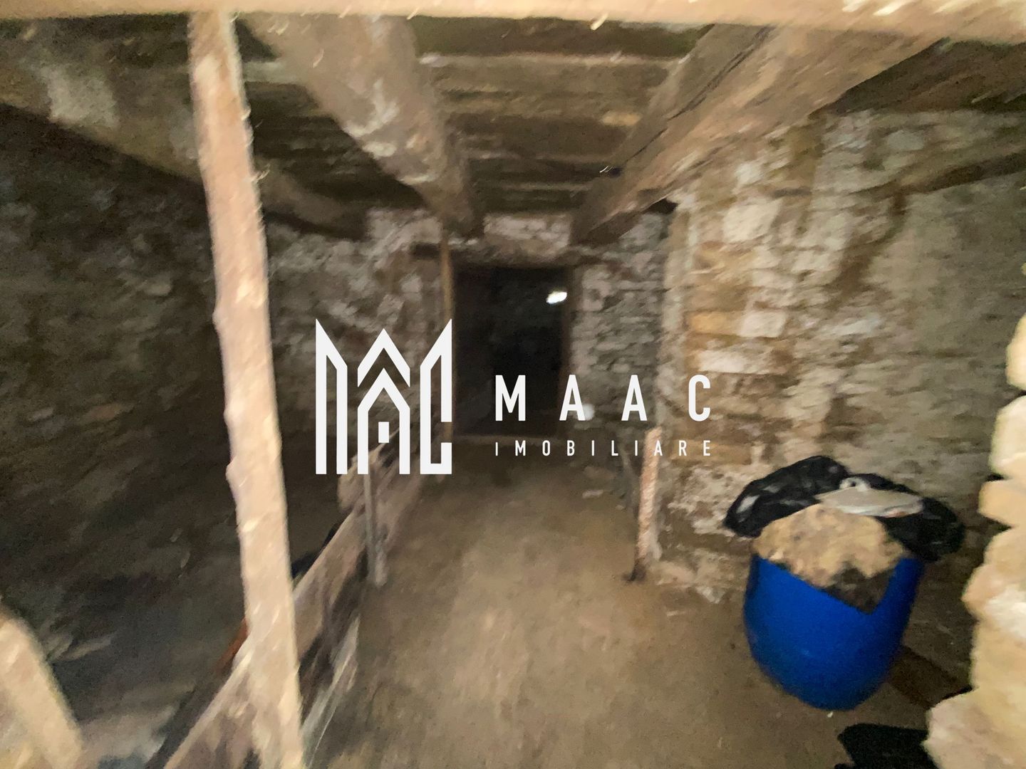 Casa 5 camere I 1087 mp teren I Acces auto I Cincu-Brasov - Poză 9