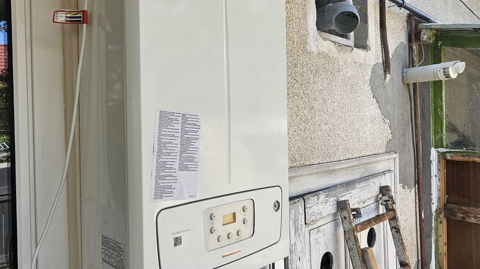Corp de casă cu 2 imobile independente, curte și pod – Str. Mihai Viteazul - Poză 10