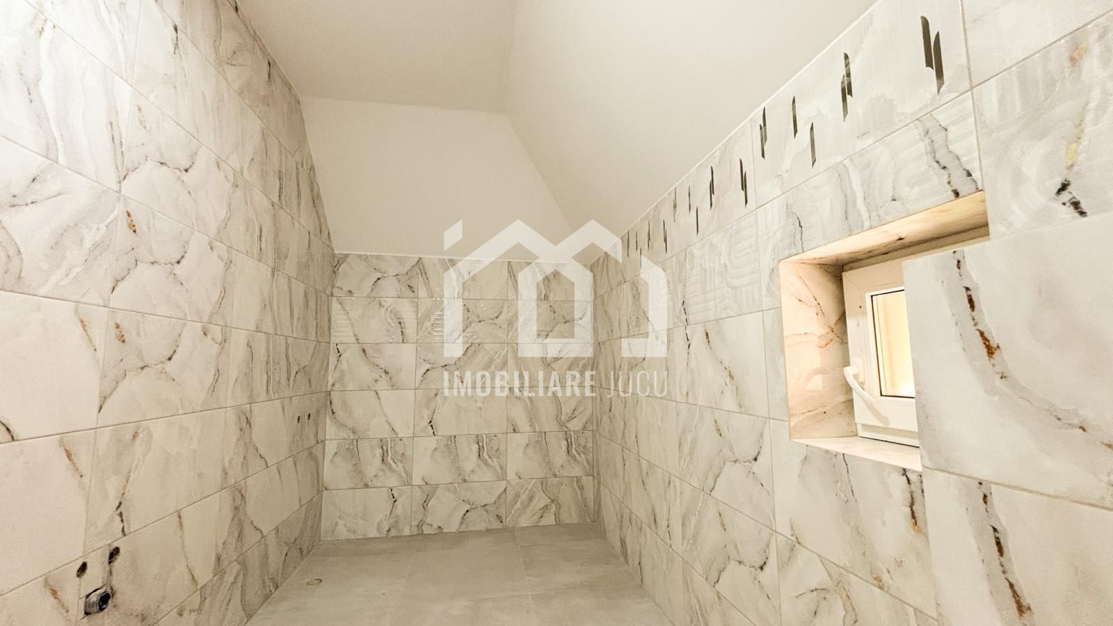 Casa individuala 5 camere,  160mp, Teren 1200mp,  Jucu de Sus - Poză 11