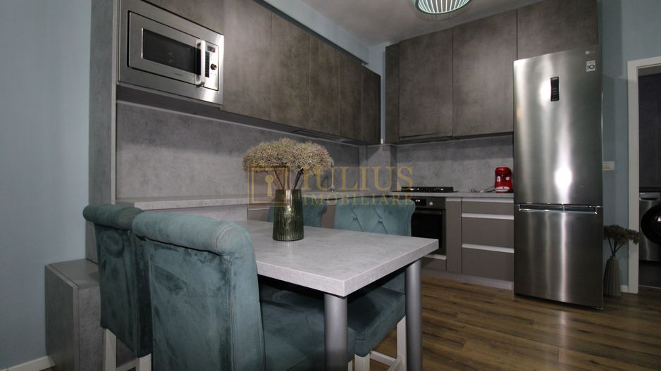 Zona Remus Radulet, 2 camere, centrala proprie - Poză 2