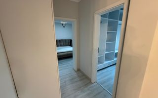 Mobilat si utilat. Disponibil imediat. Loc de parcare - Poză 7