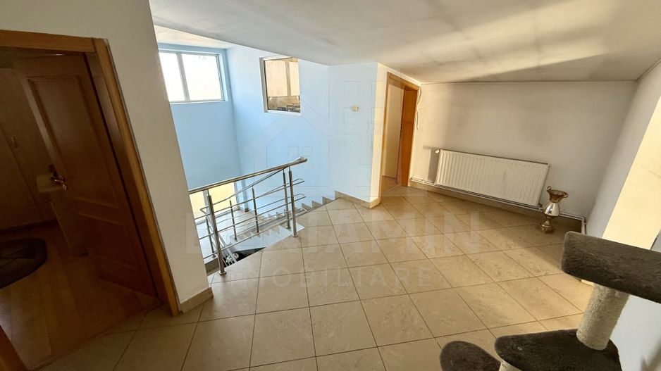 Casa langa Spitalul de Neuro-Acces auto-4 dormitoare-Foisor-Libera - Poză 10