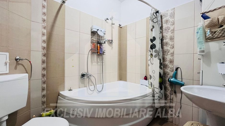 Apartament cu 3 camere, Bloc Nou, Ampoi 3 - Poză 5