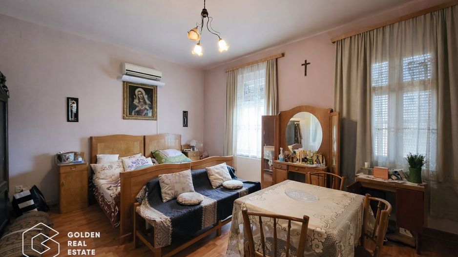 Casa D+P, cu piscina si teren 680 mp, Lipova, comision 0% - Poză 5