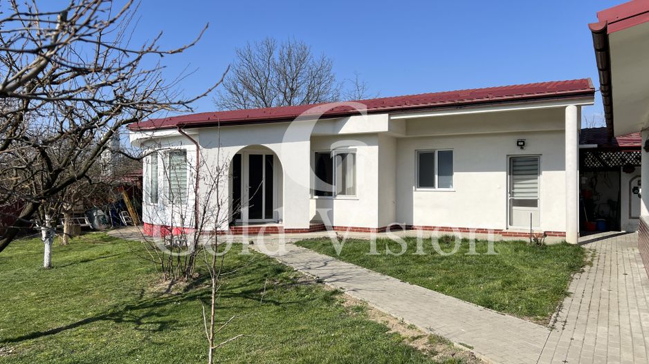 Case cu 7 camere, curte proprie + spălătorie, în Sighetu Marmației - Poză 26