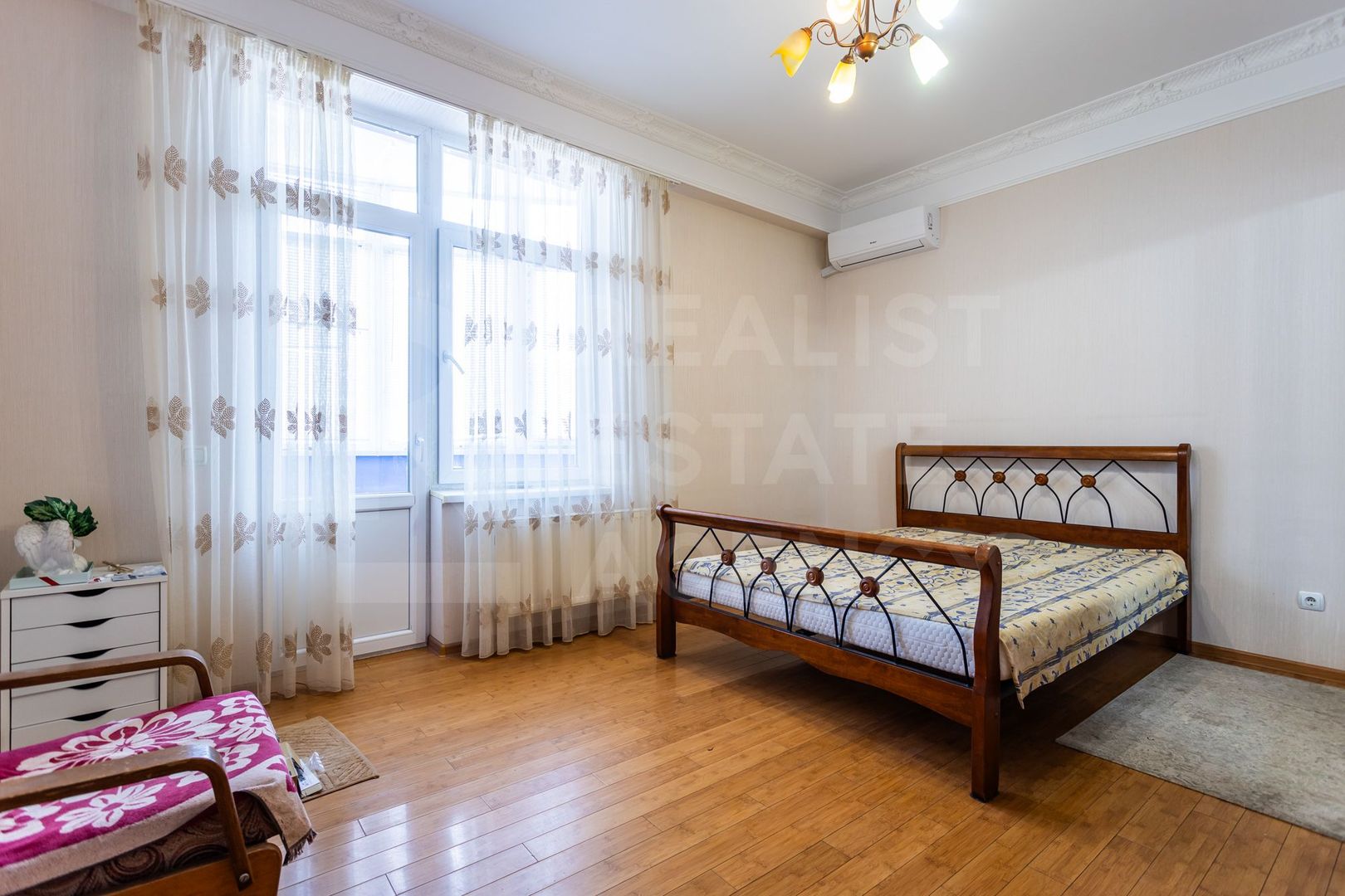 Chirie, apartament, 3 camere, str. Nicolae Sulac, Ciocana - Poză 1