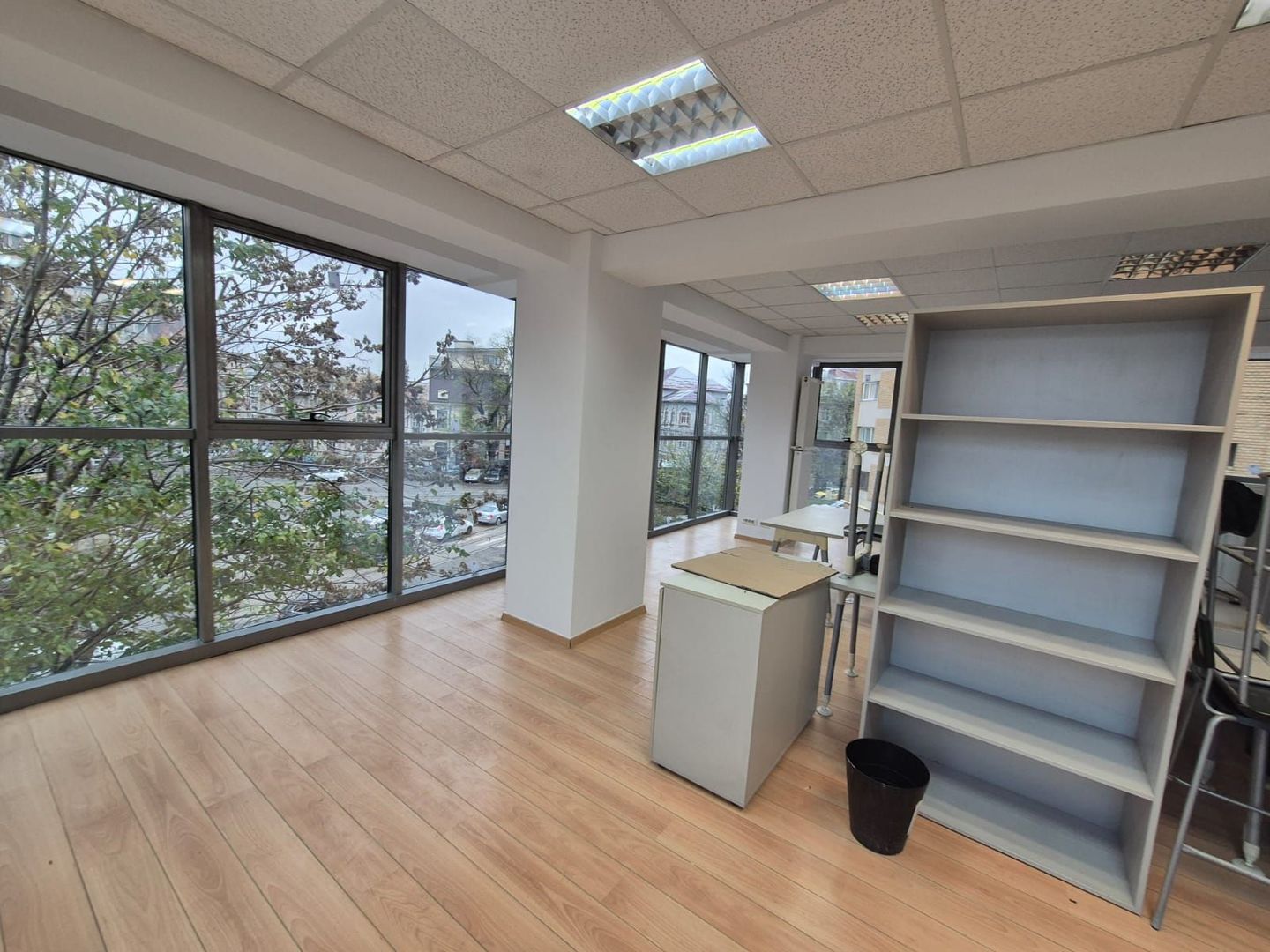 De vanzare clădire de birouri in zona Foisorul de Foc / Strada Olari - Poză 14