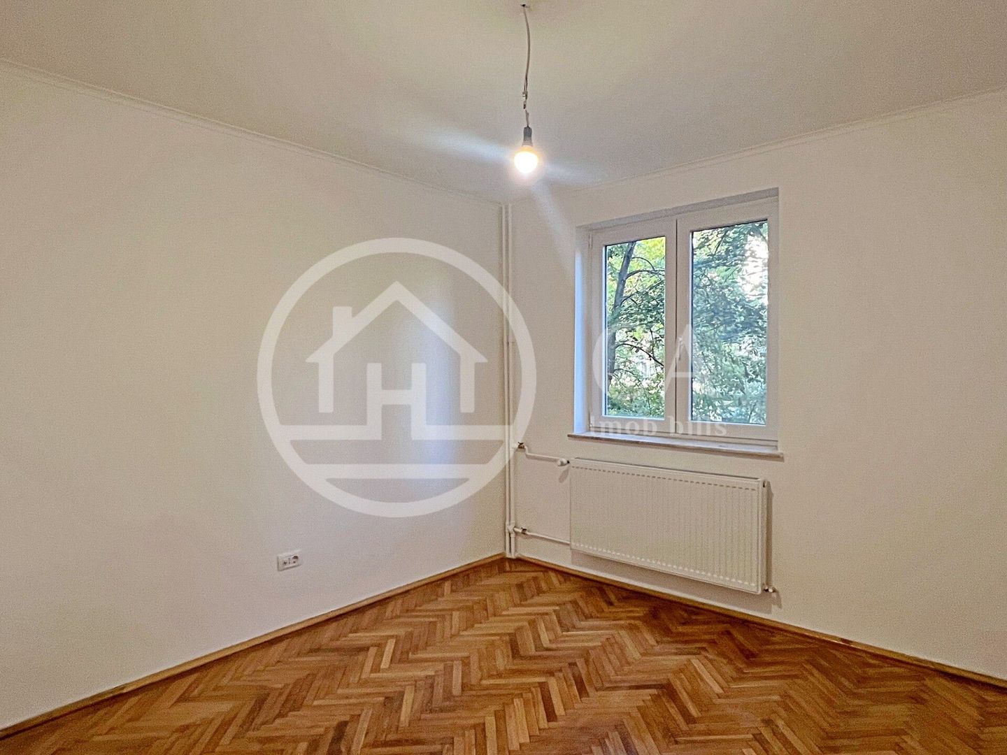 Apartament cu 3 camere de vânzare in cartierul Rogerius, Oradea - Poză 5