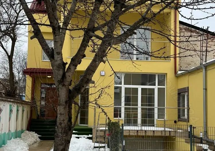 Vila de închiriat  ideală pentru activități educaționale sau office - Poză 2