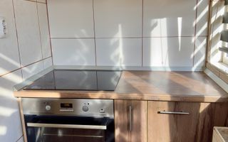 Pb 2 camere, etajul 2, str. Xenopol, aproape de Ramada - Poză 13