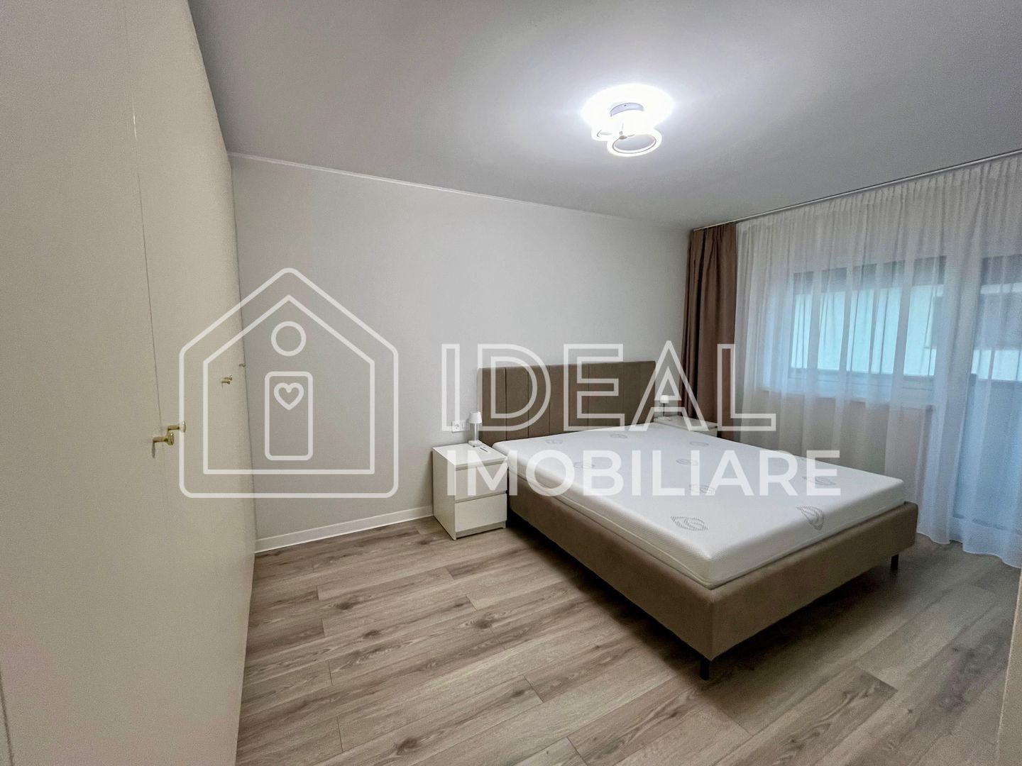 Casa moderna cu 4 camere de închiriat - Șelimbăr - Poză 17