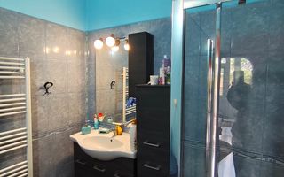 De vânzare: Două apartamente într-un imobil – Parter + Mansardă + Pod - Poză 5