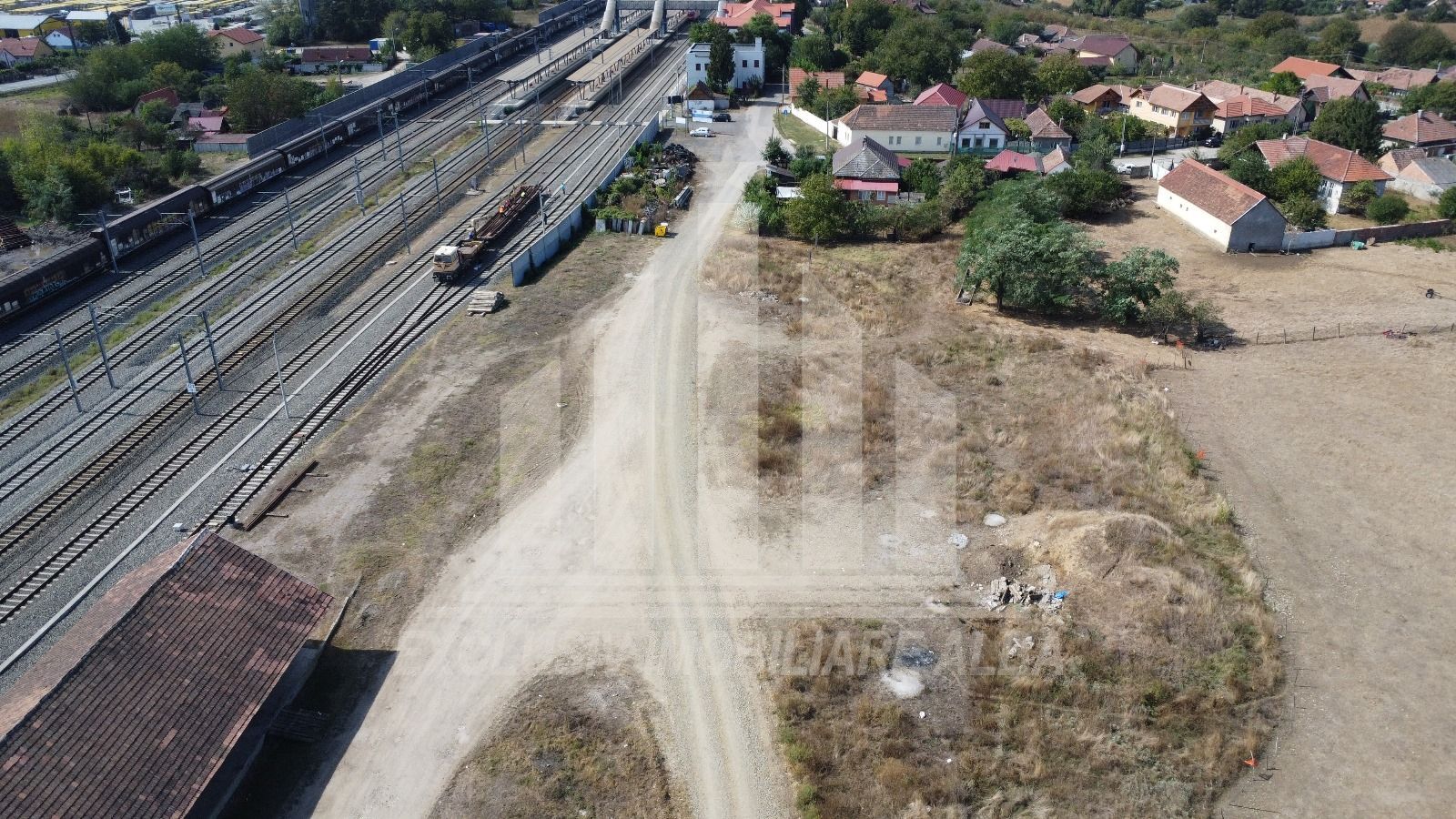 Teren pentru contructii industriale (hale, depozite), aproape de Sebes - Poză 2