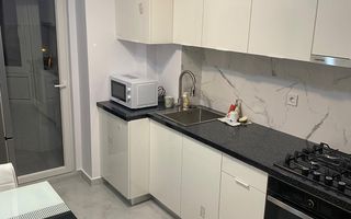 Etaj 3din 8-Apartament 1Camera-Decomandat-Nicolina Prima Statie! - Poză 1
