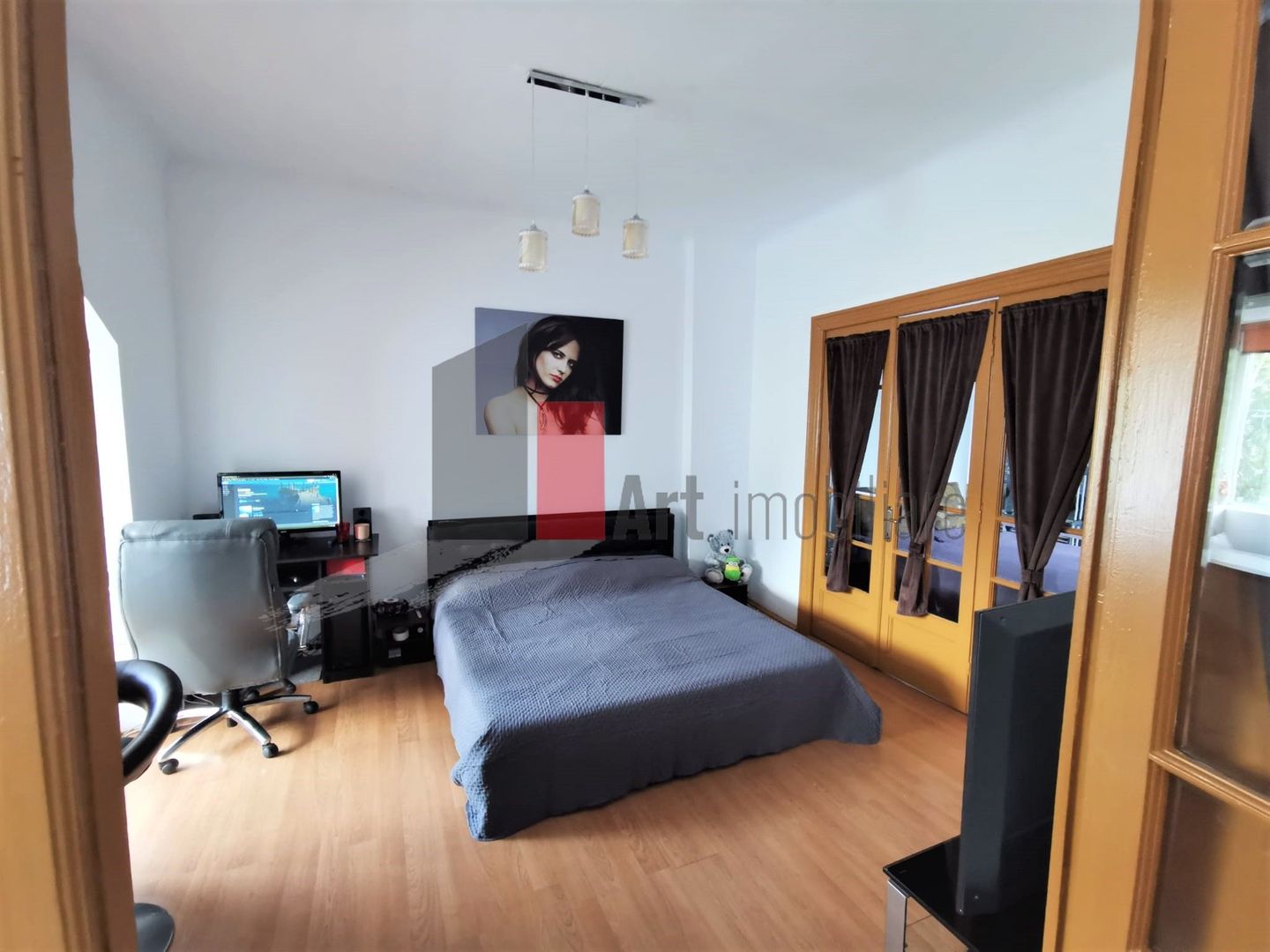 Apartament 3 camere in vila, curte comuna - Calea Mosilor - Poză 2