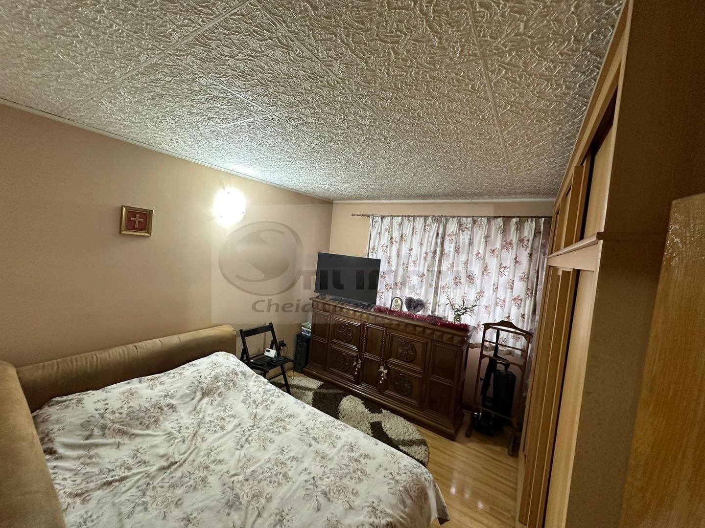 Apartament cu 4 camere/Spatiu birouri/ Cabinet - Nicolina-Str.Pompieri - Poză 4